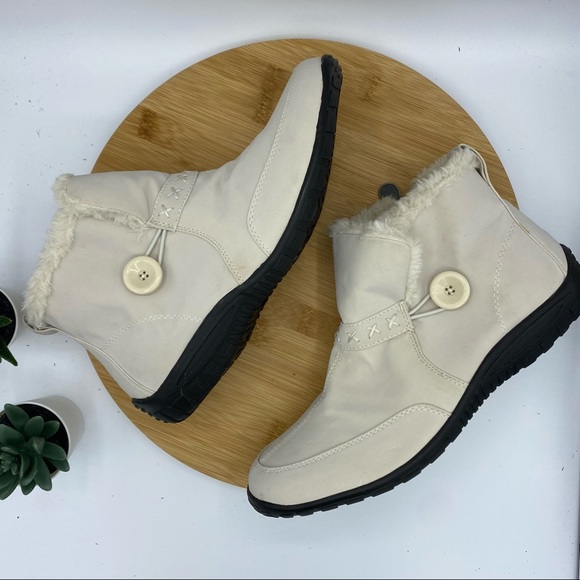 Rain Dates Shoes - Rain Dates || Slip-On Faux Fur Rain Boots; 10M